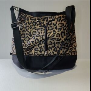 Travelon Anti-Theft Leopard Print Crossbody/Shoulder Bag